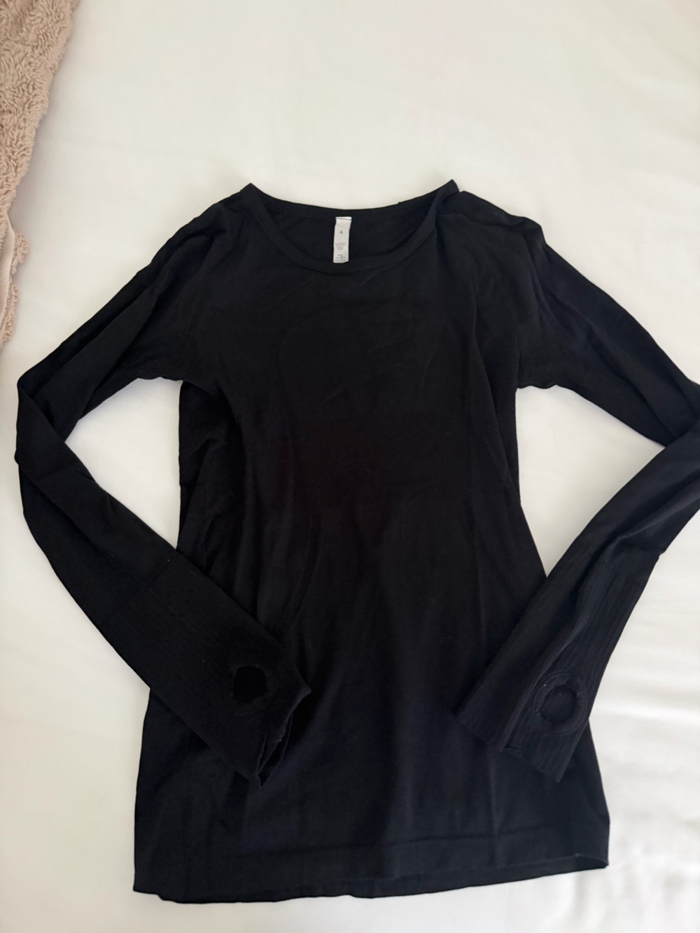 Lululemon Black Long Sleeve Swiftly Tech Full Length